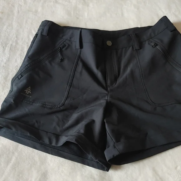 Shorts - Picture 1 of 6